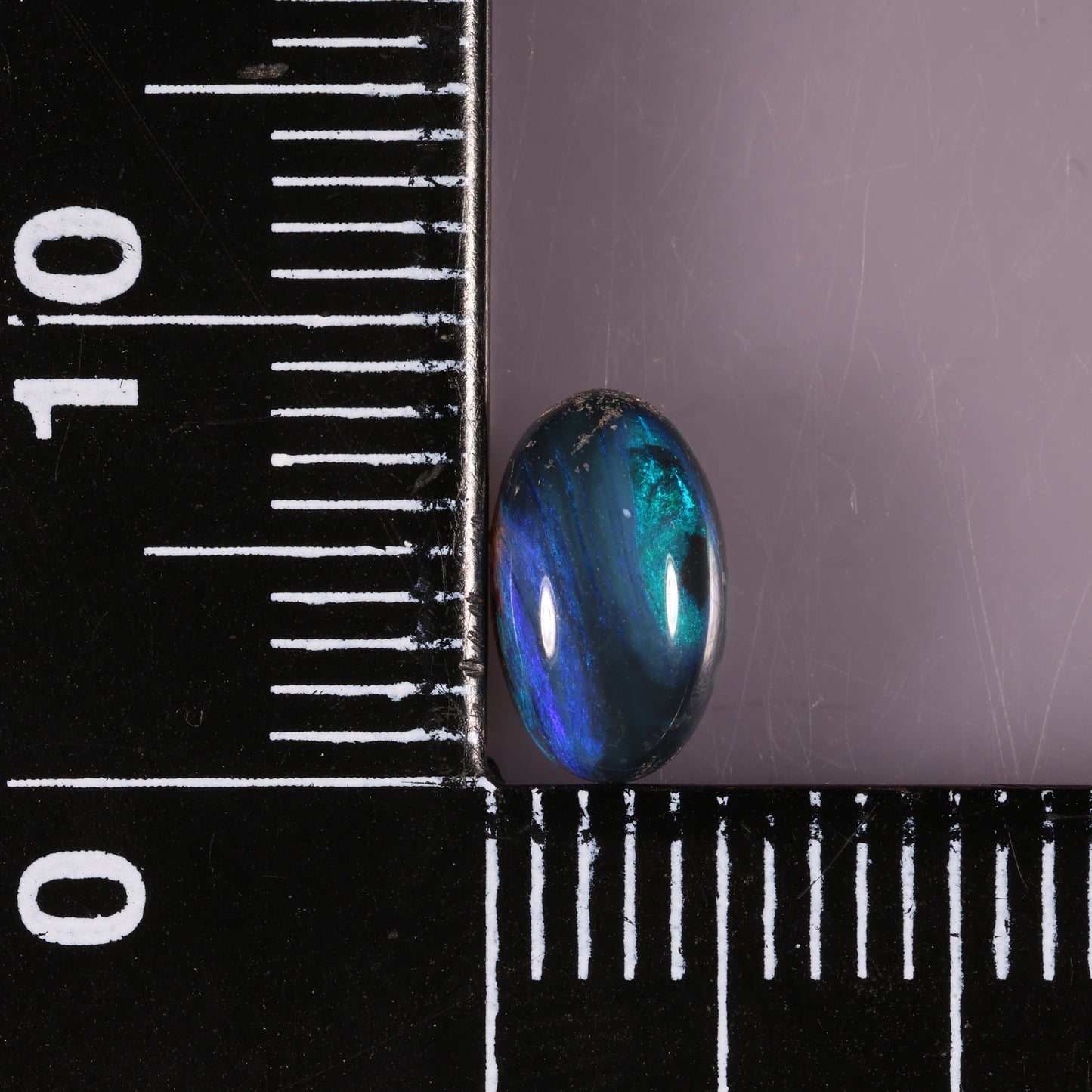 Lightning Ridge Seam 0.96 cts 36671