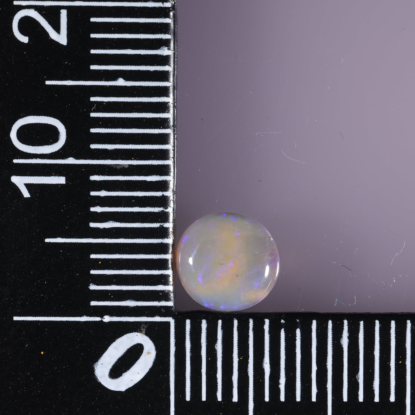 Lightning Ridge Seam 0.7 cts 36682
