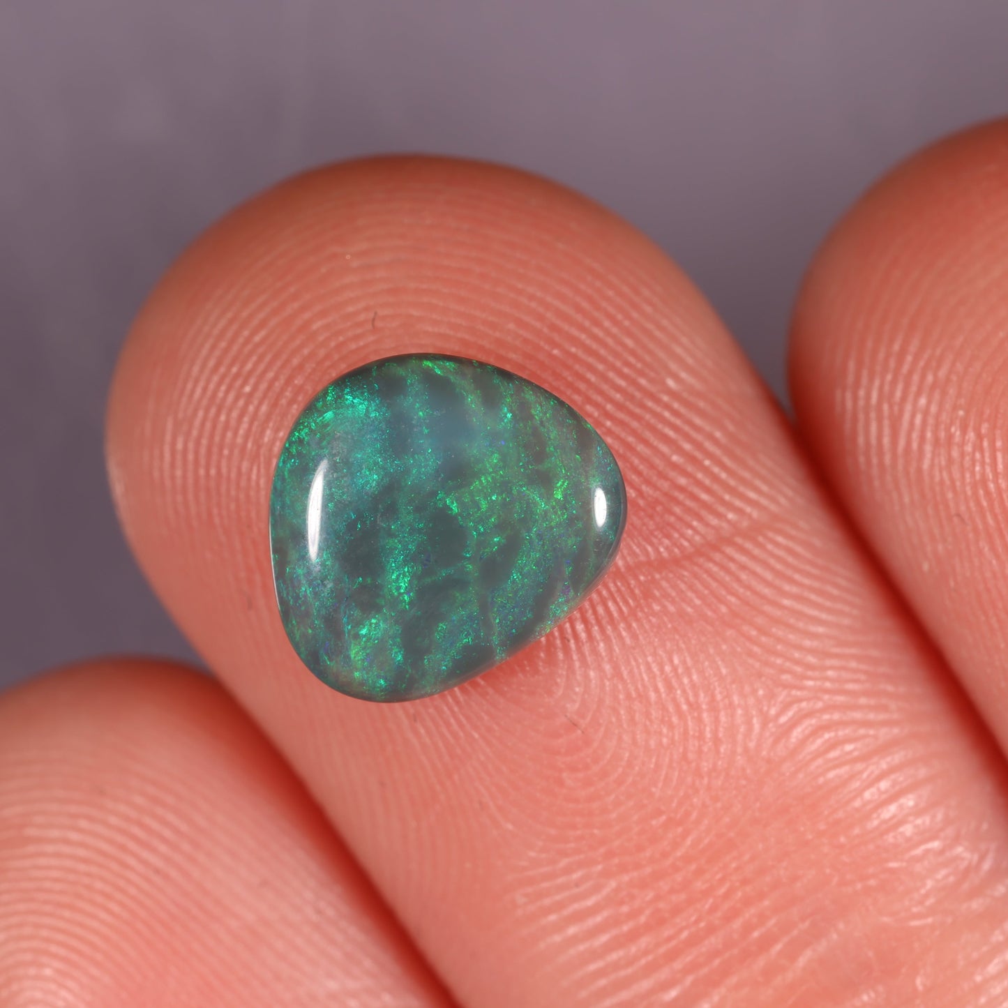 Lightning Ridge Seam 1.1 cts 36697