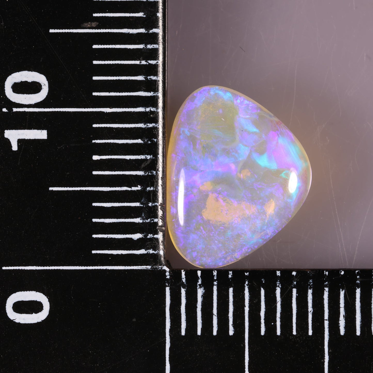 Lightning Ridge Seam 1.55 cts 36718