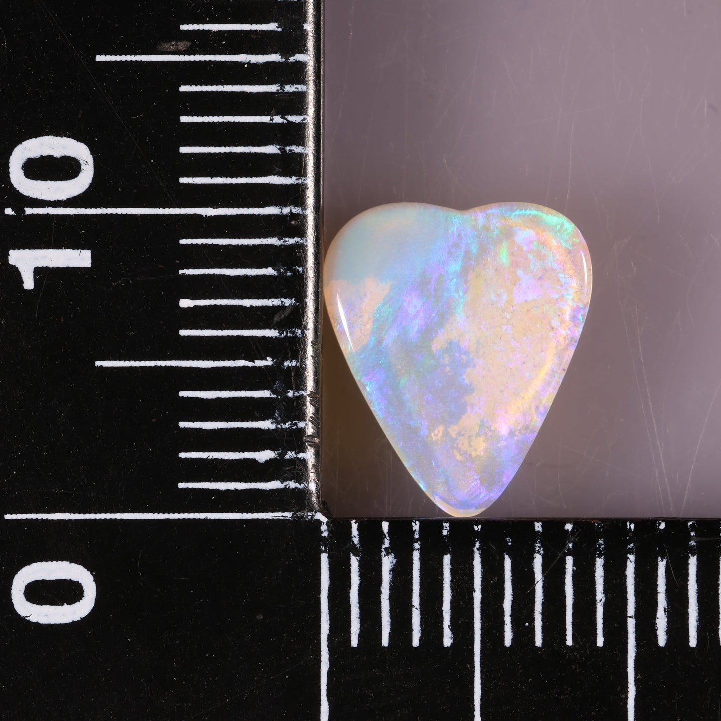 Coober Pedy White Opal 0.97 cts 36731