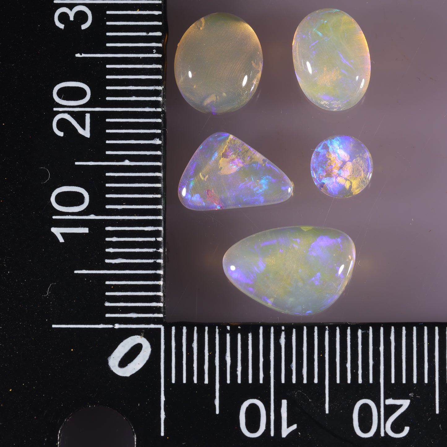 Lightning Ridge Parcel 7.7 cts 37800