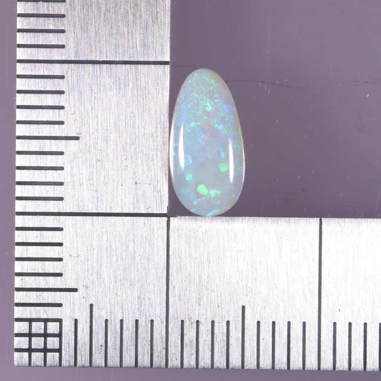 Lightning Ridge Seam 0.89 cts 37906