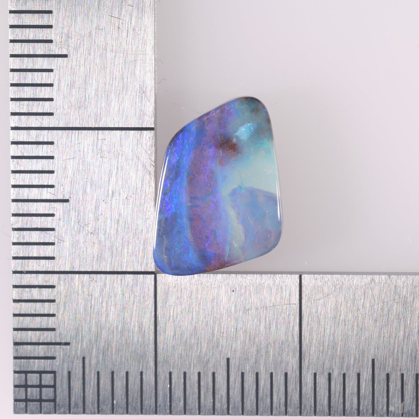 Boulder Opal 3.75 cts 38737