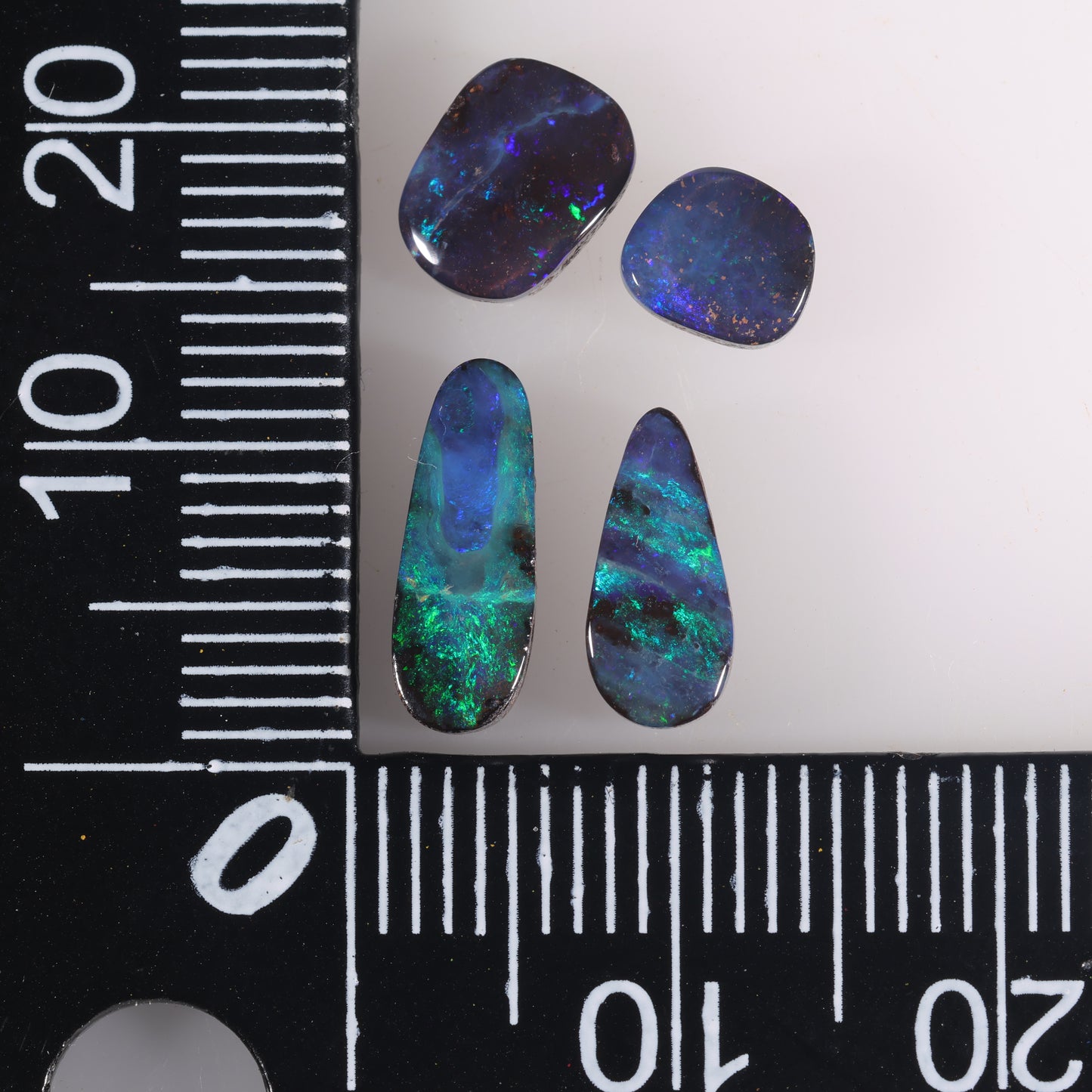 Boulder Parcel 4.47 cts 38944