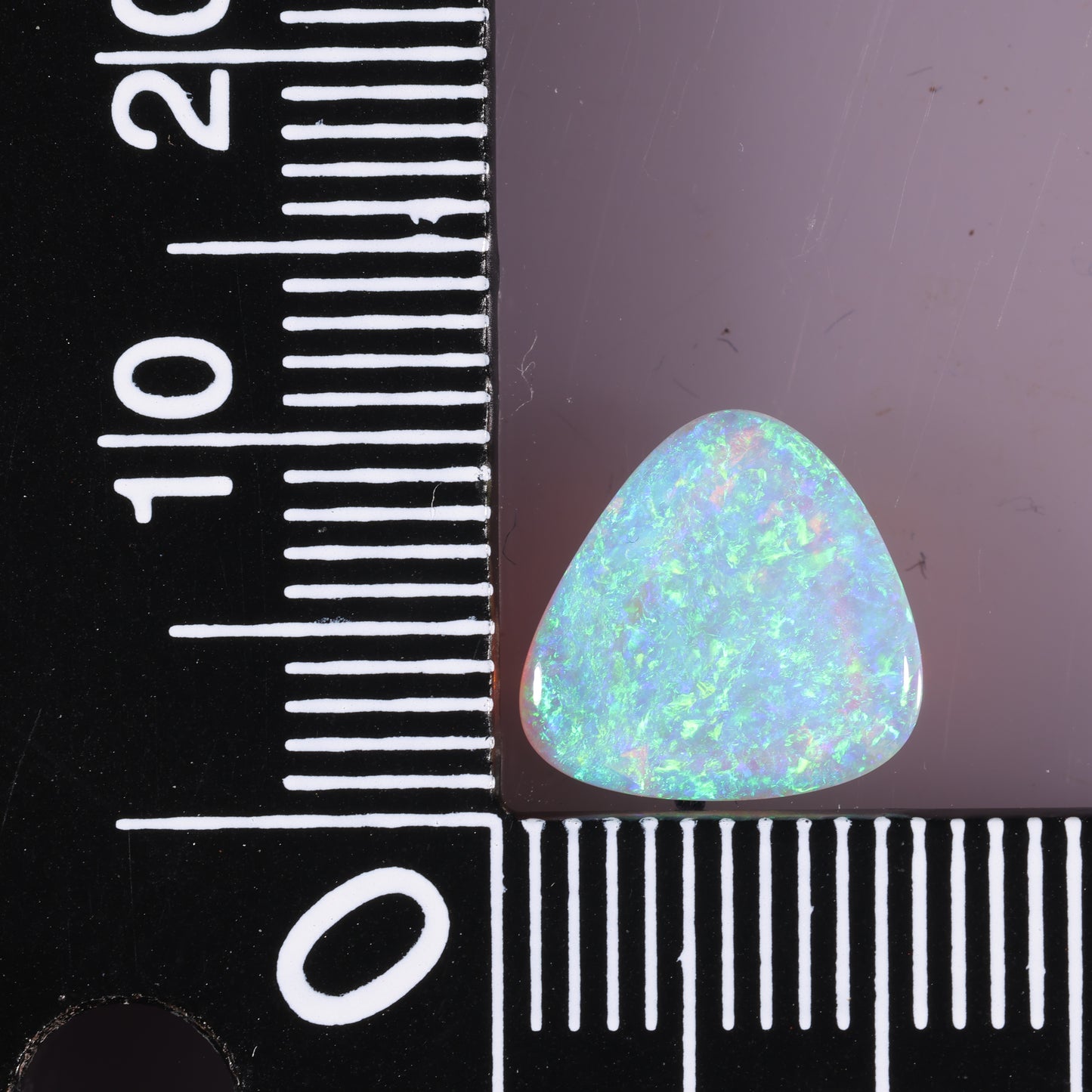 Lightning Ridge Seam 1.5 cts 39268