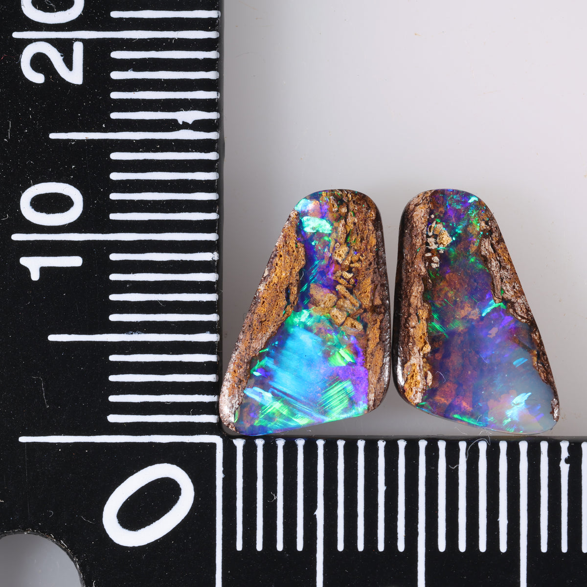 Boulder Opal Pair 4.16 cts 39611