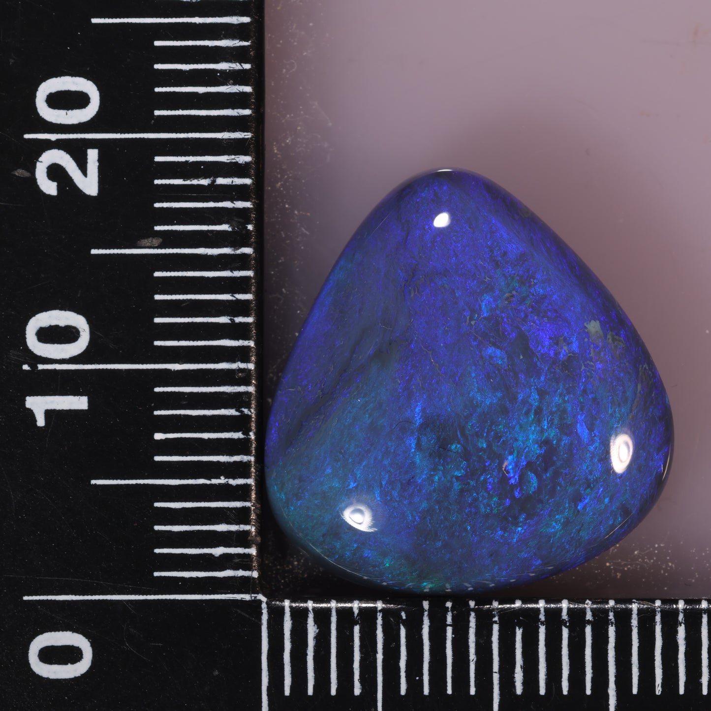 Lightning Ridge Opal 11.15cts 28051