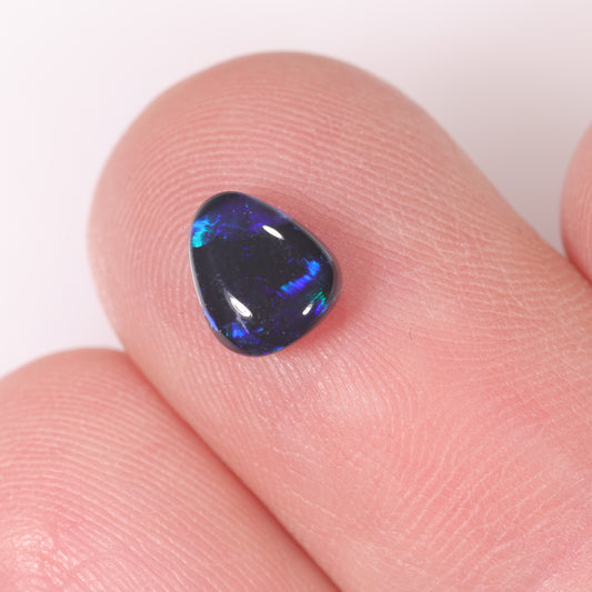 Lightning Ridge Opal 1.05cts 28021
