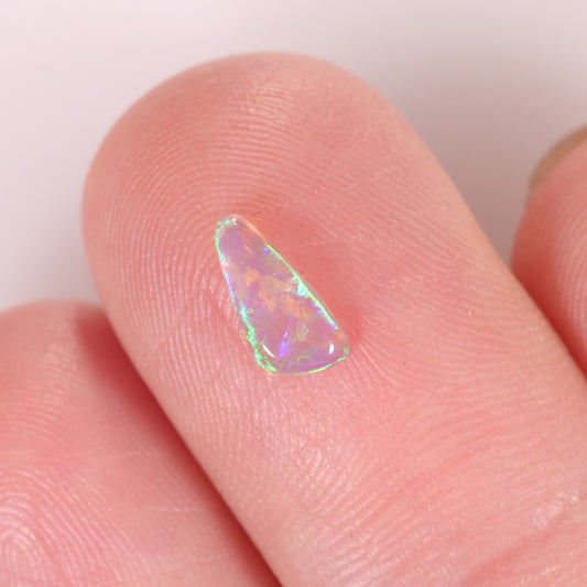 Lightning Ridge Opal 0.35cts 28985