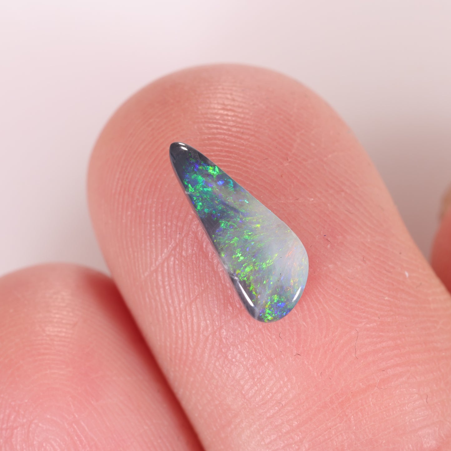 Lightning Ridge Opal 0.80cts 30466