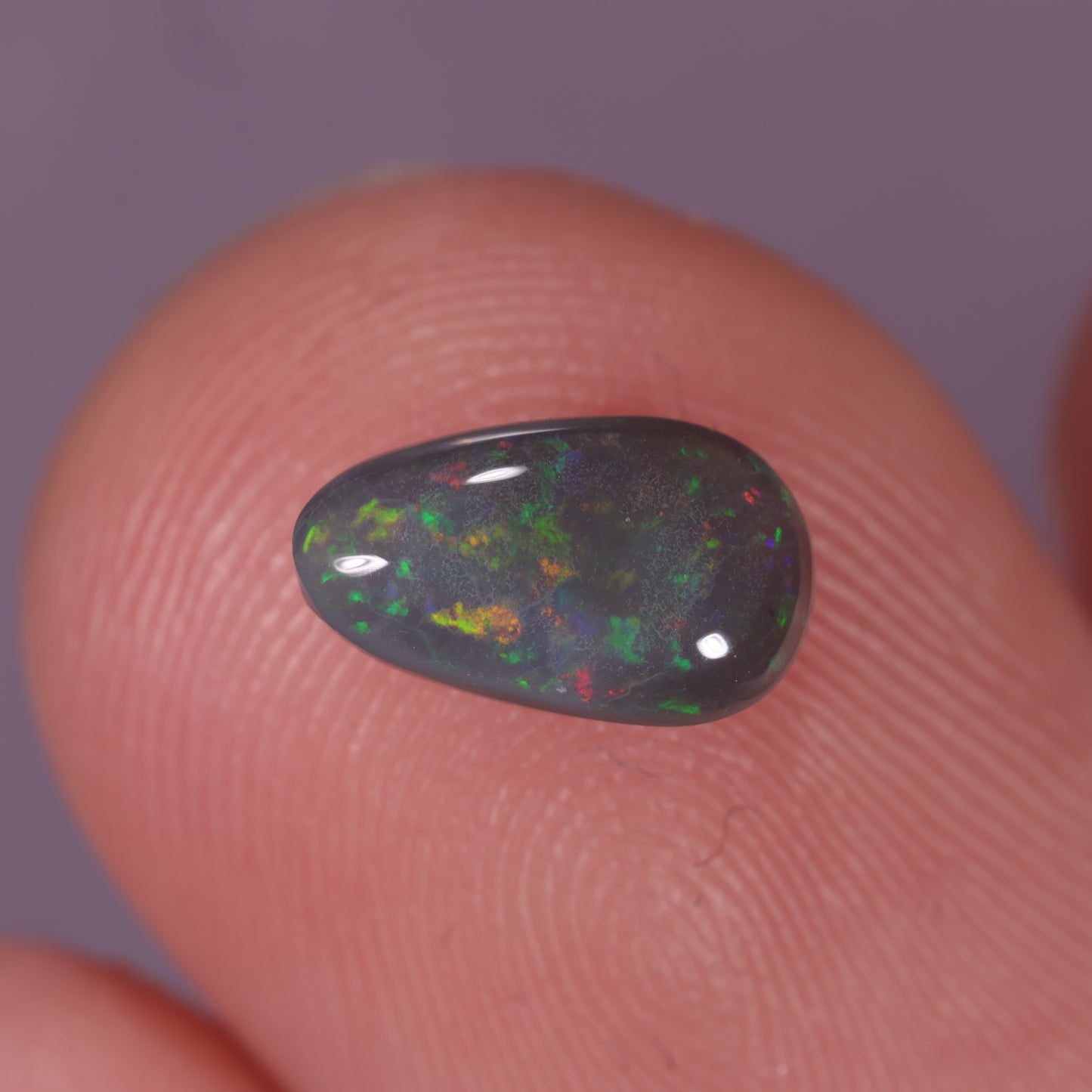 Lightning Ridge Opal 0.69cts 31837