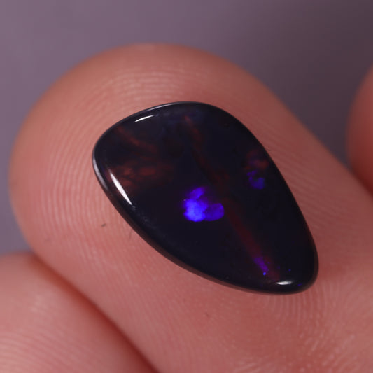Lightning Ridge Opal 2.25cts 32045