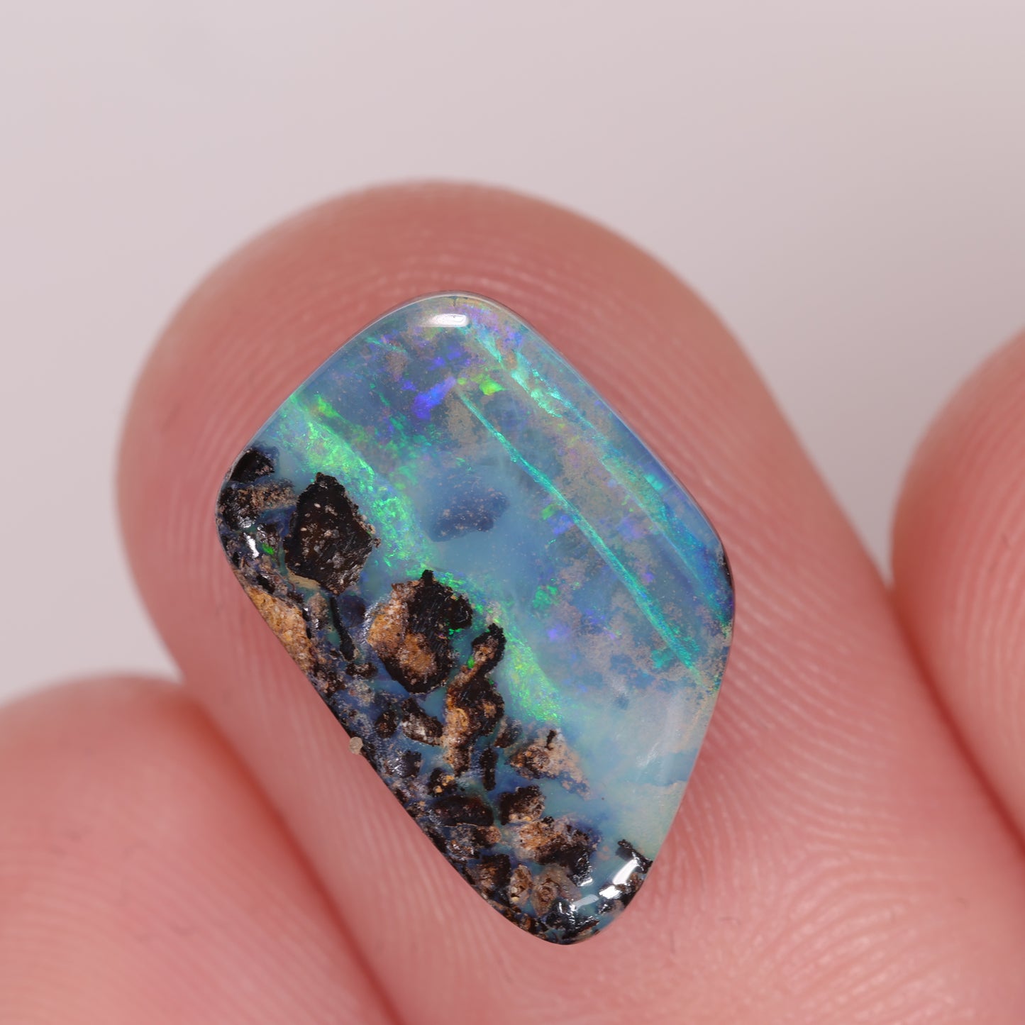 Boulder Opal 3.61cts 28301