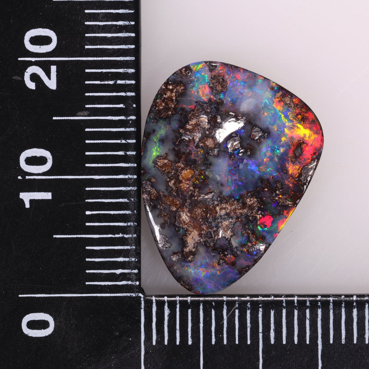 Boulder Opal 8.95cts 32156