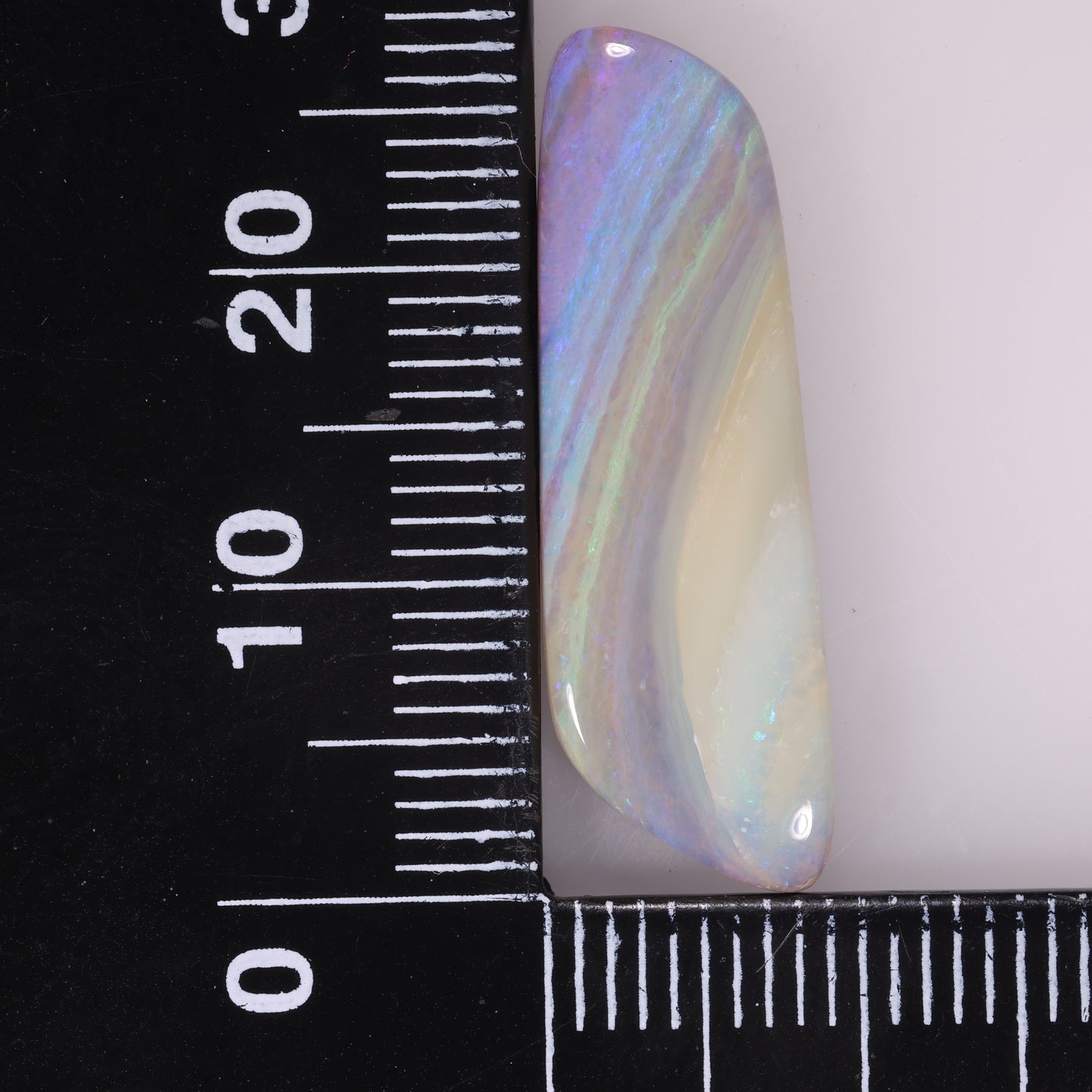 Boulder Opal 8.3 cts 32559