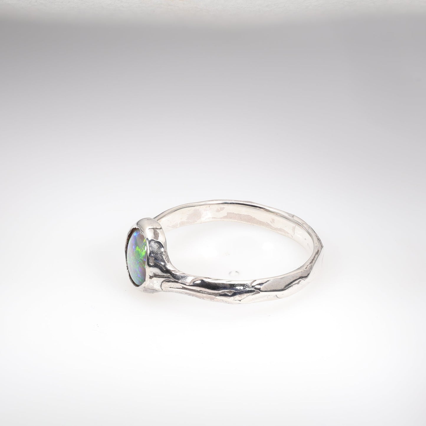Lightning Ridge Ring 0.67 cts 23033