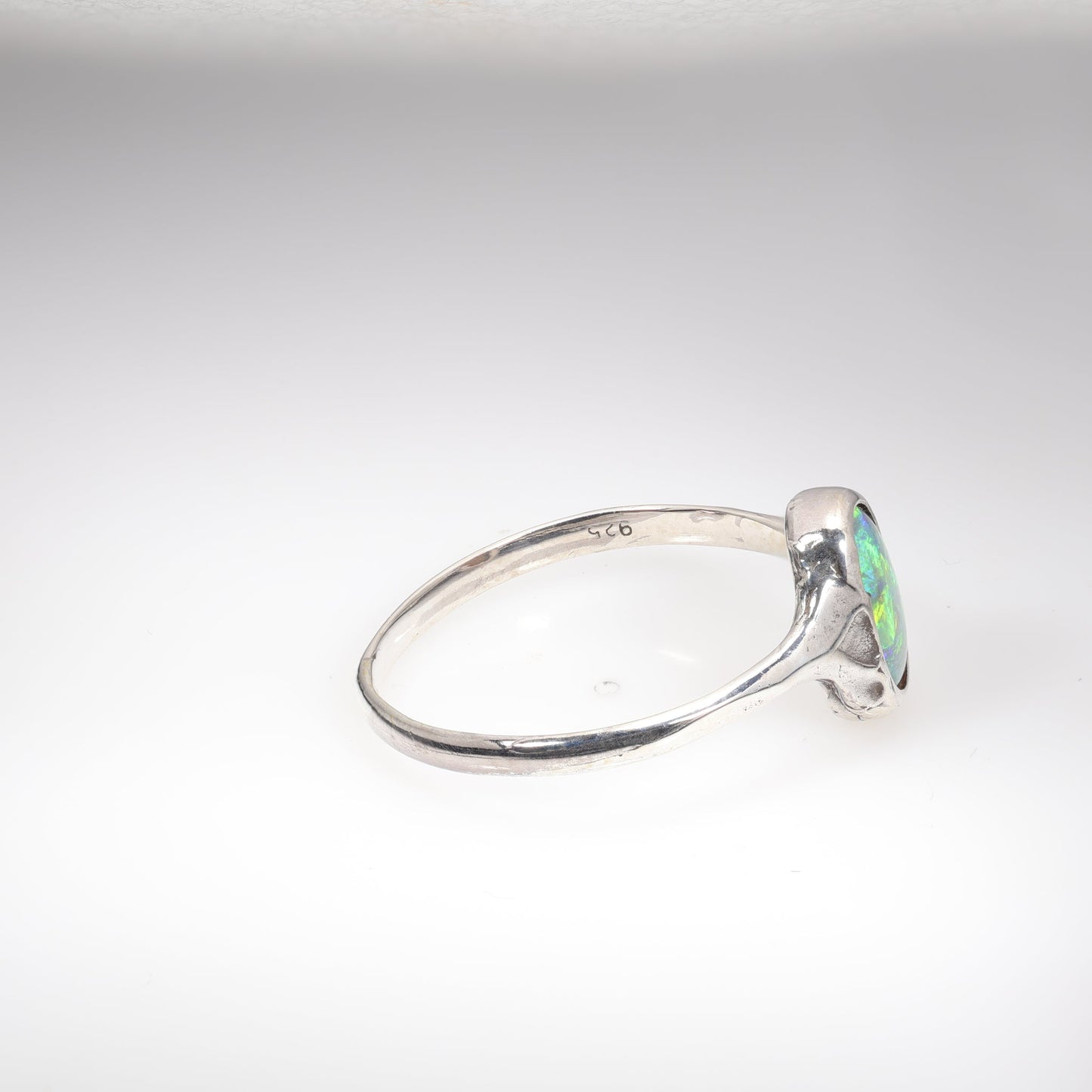 Lightning Ridge Ring 0.71 cts 23047