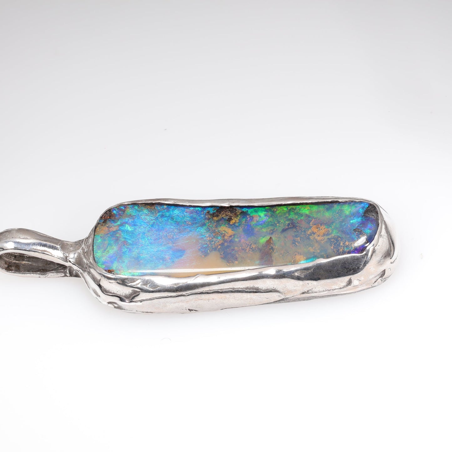 Boulder Pendant 3.77 cts 23075