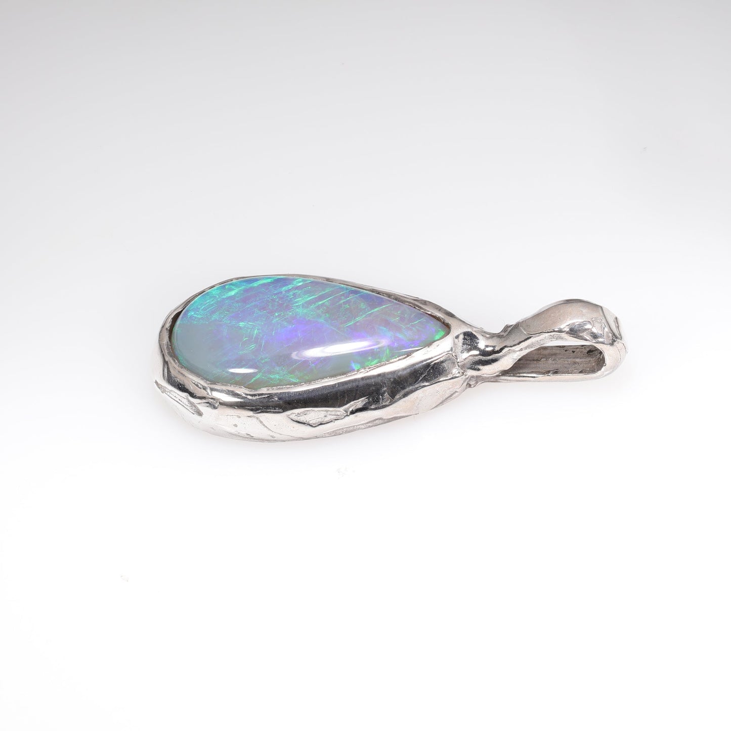 Lightning Ridge Pendant 1.9 cts 23087