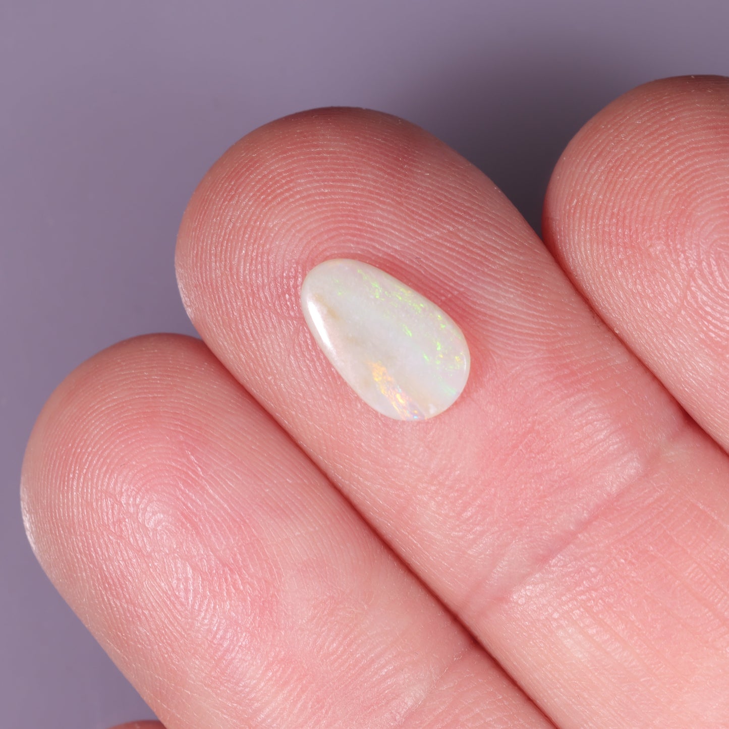 Coober Pedy White Opal 0.61 cts 23552