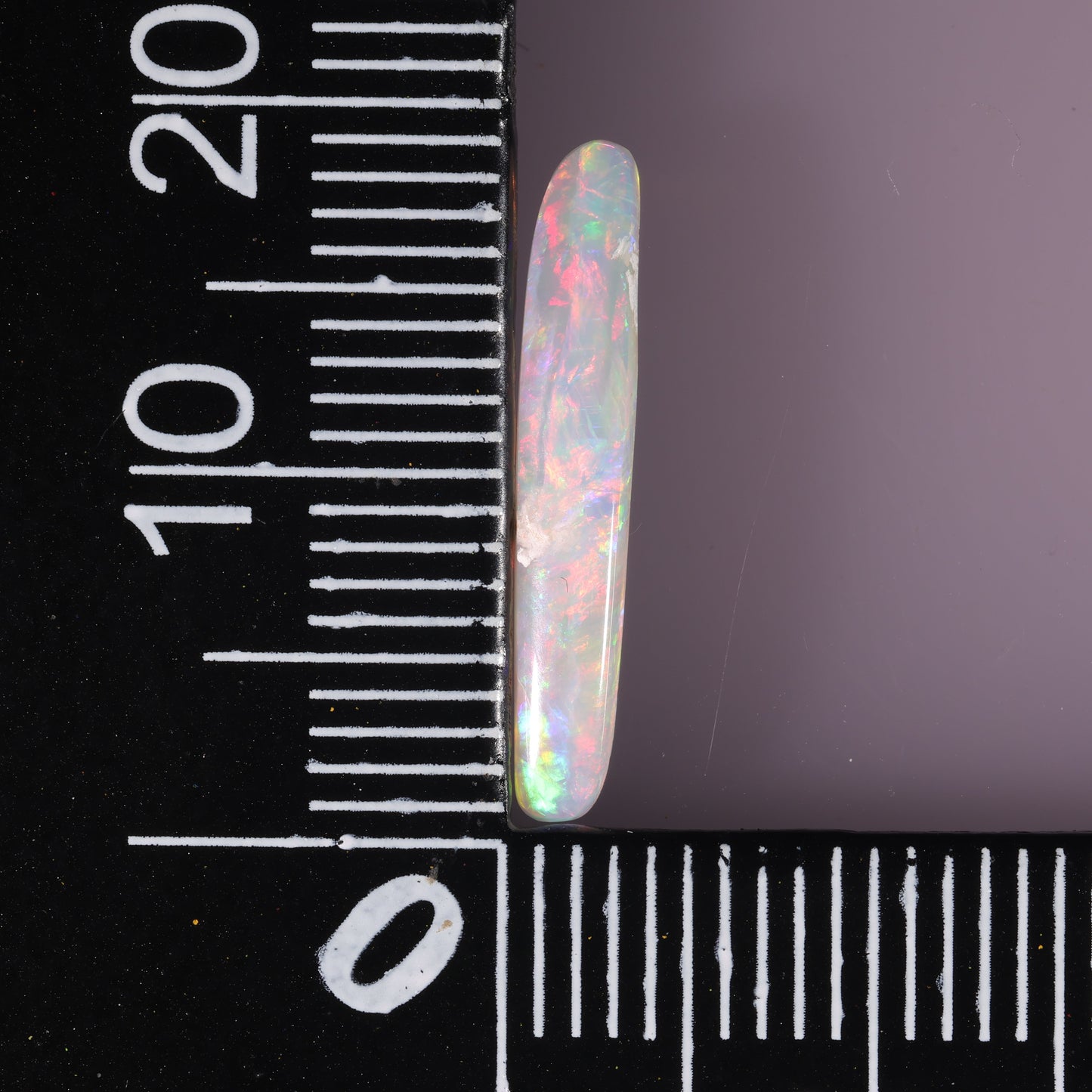 Coober Pedy White Opal 0.88 cts 23560