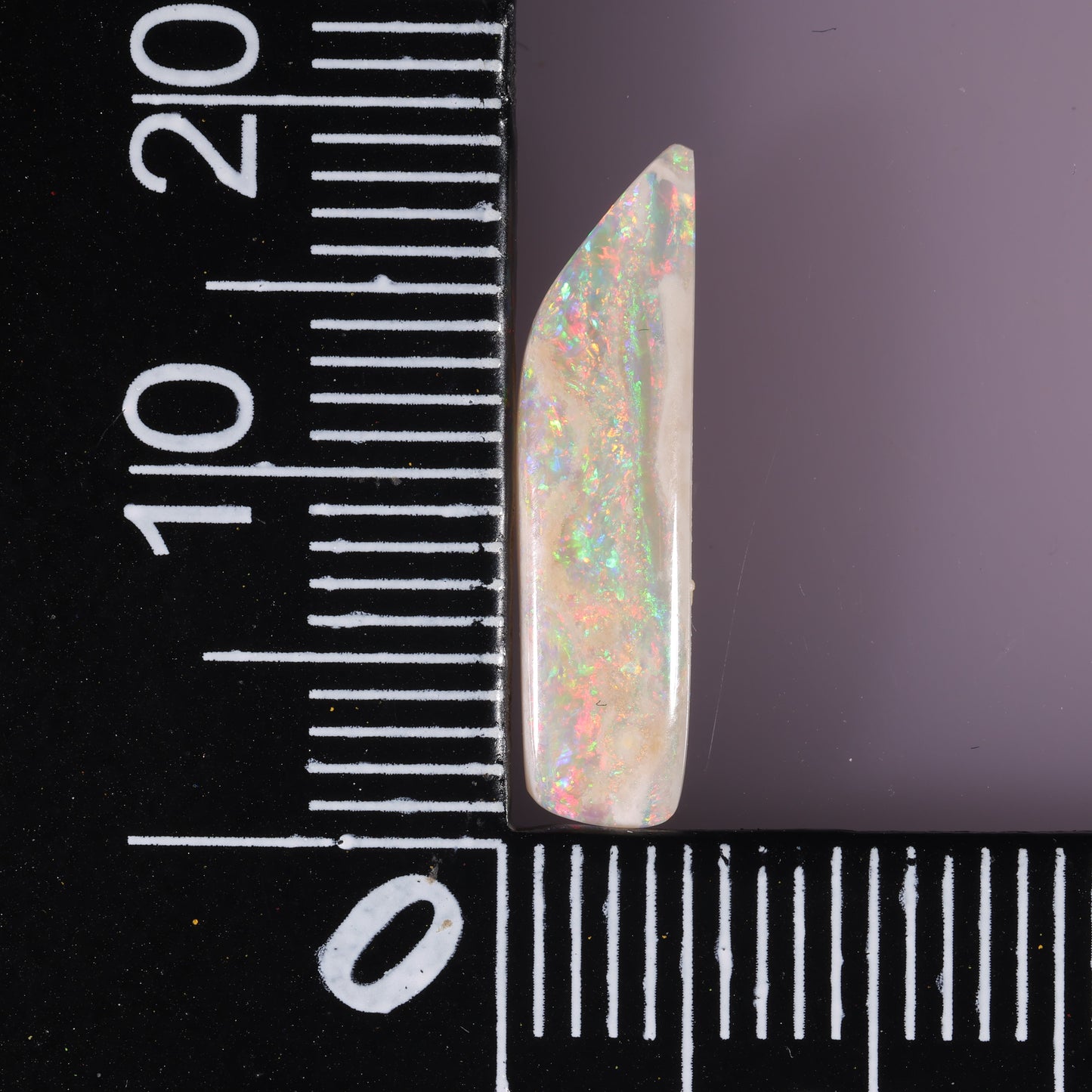 Coober Pedy White Opal 1.63 cts 23570