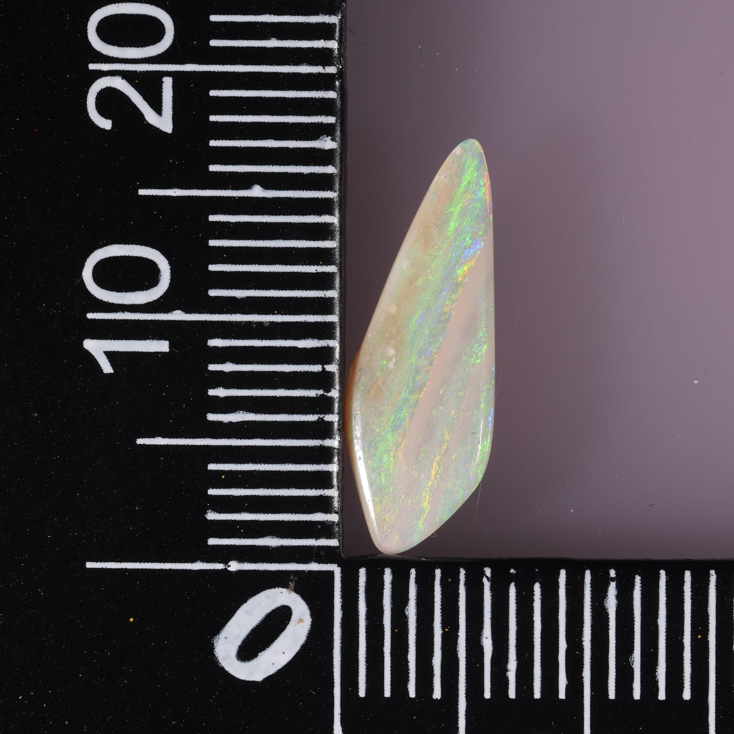 Coober Pedy White Opal 1.02 cts 23586