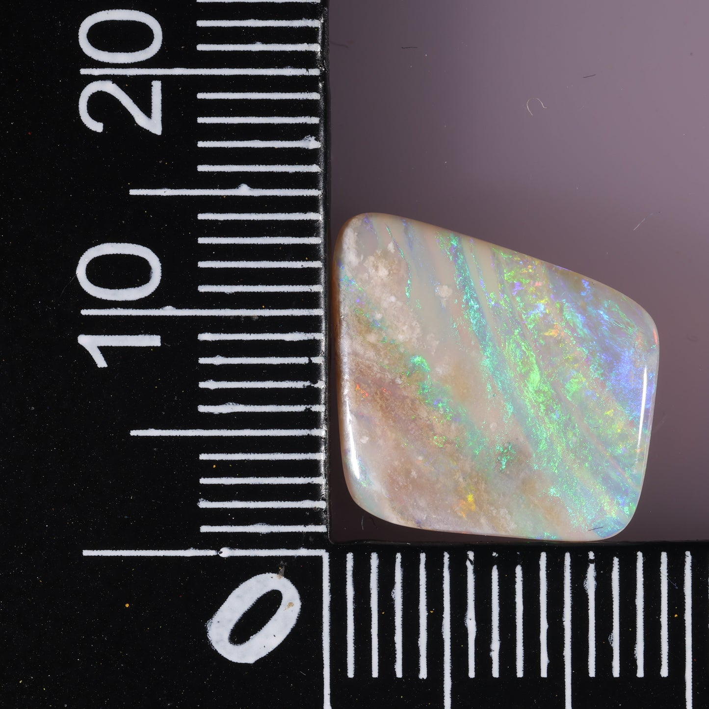 Coober Pedy White Opal 3 cts 23593