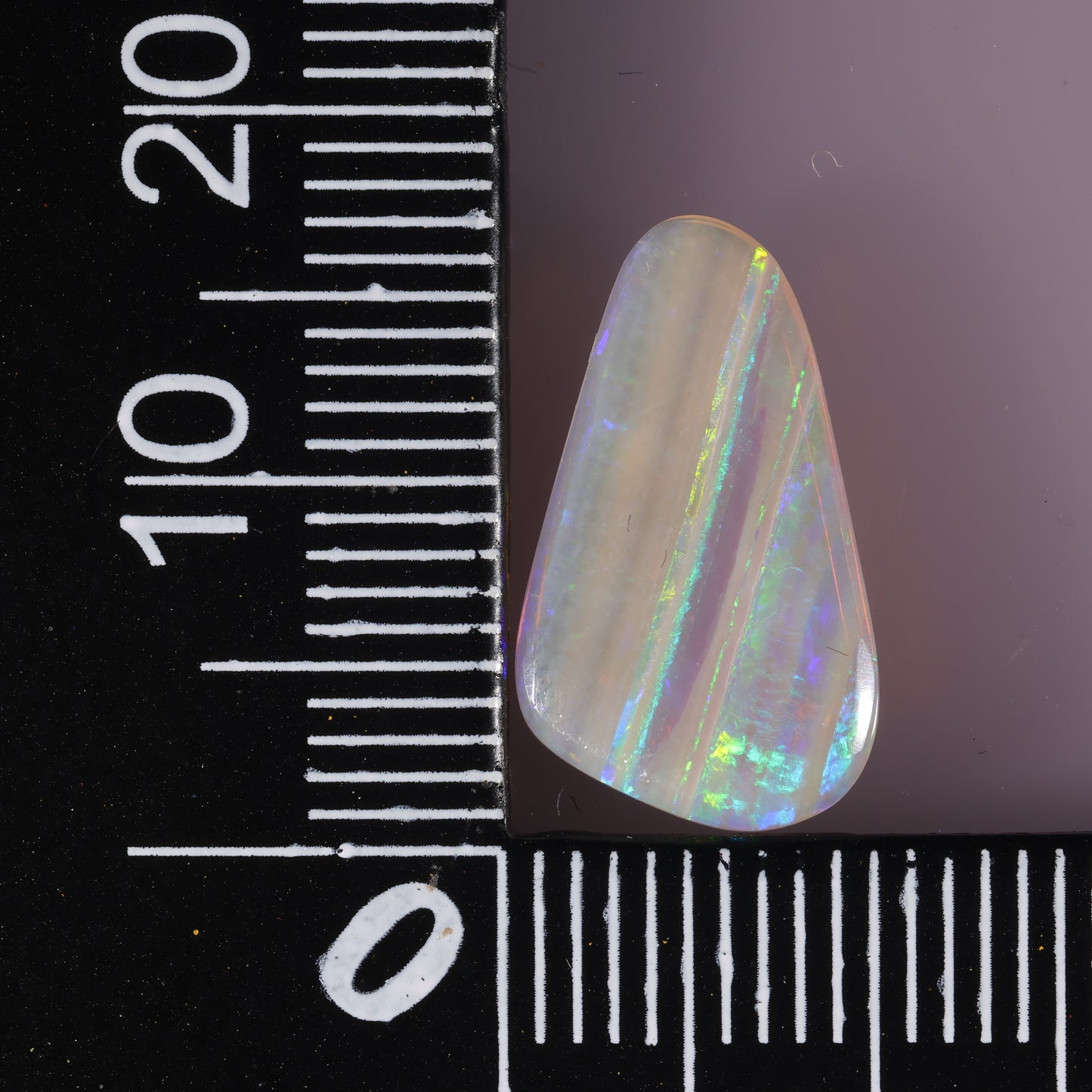 Coober Pedy White Opal 2.54 cts 23599