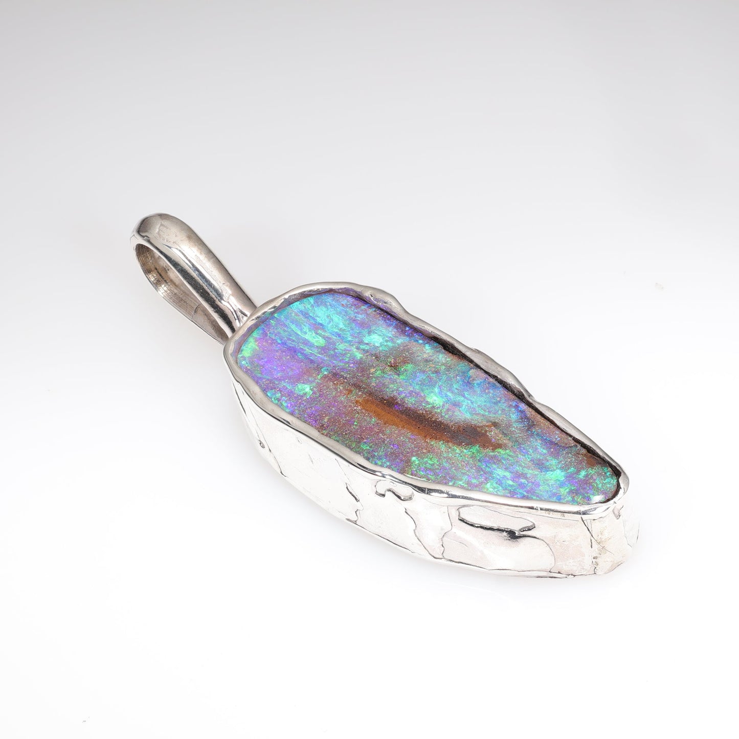 Boulder Pendant 4.97 cts 26454