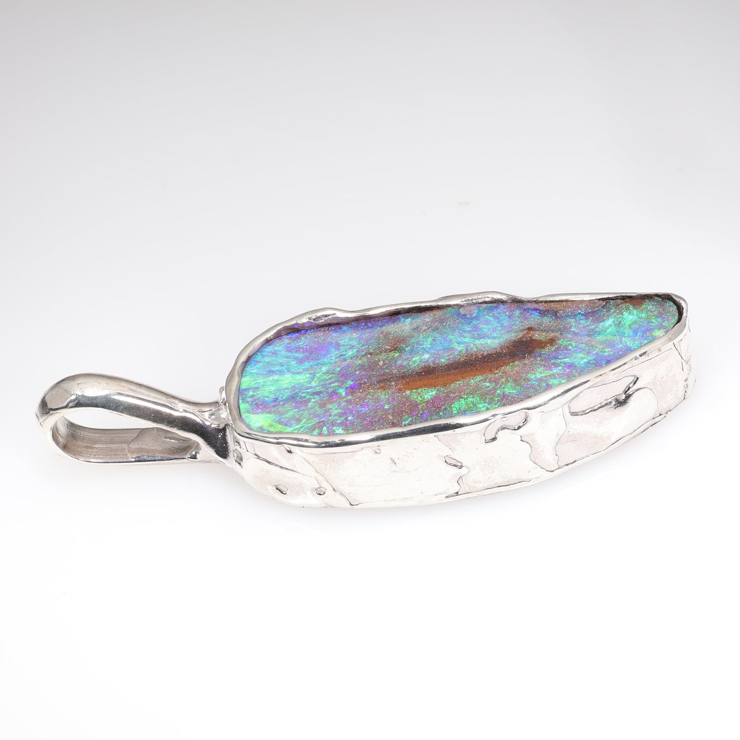 Boulder Pendant 4.97 cts 26454