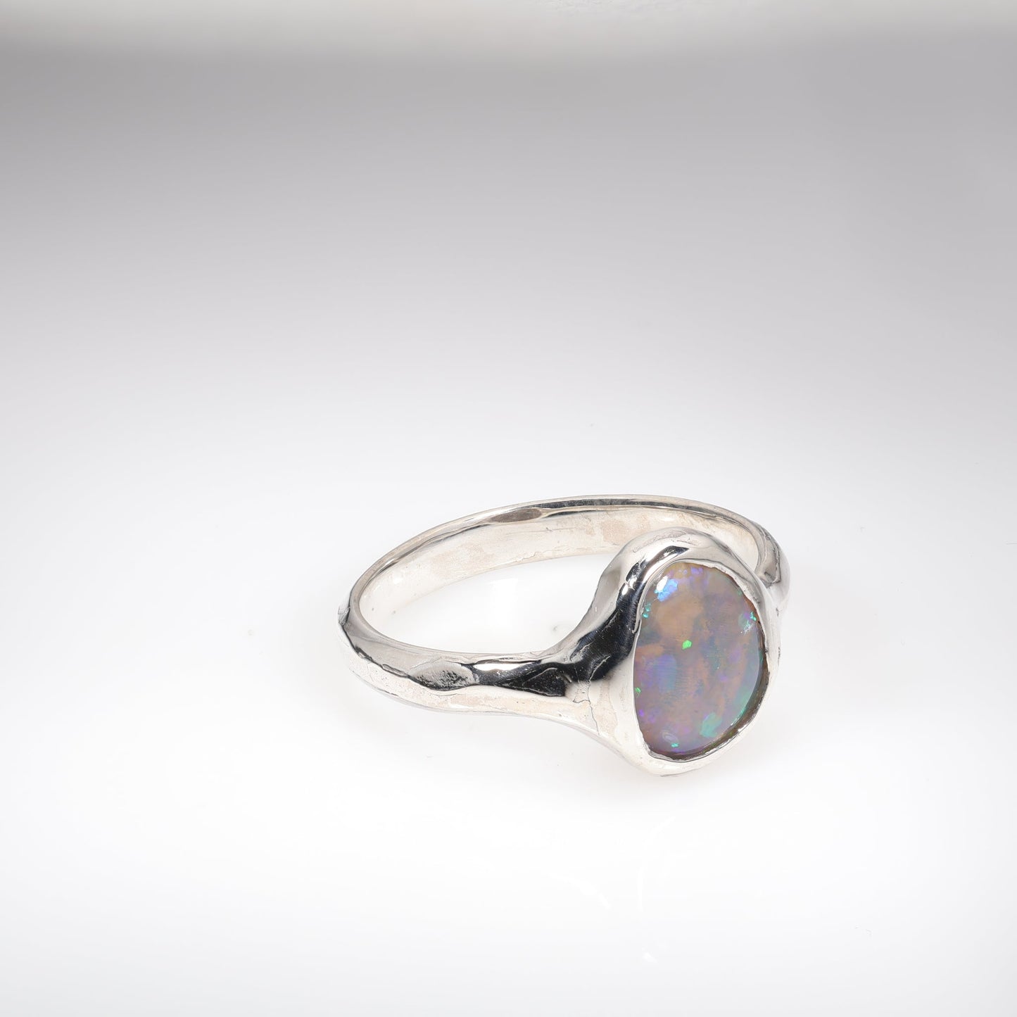 Lightning Ridge Ring 1.08 cts 26467