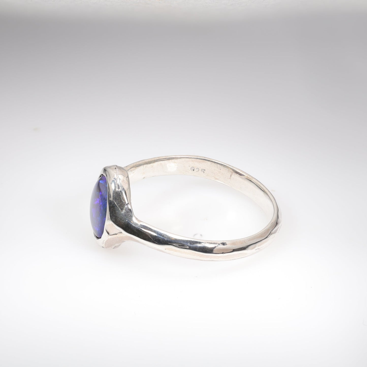Lightning Ridge Ring 1.16 cts 26471