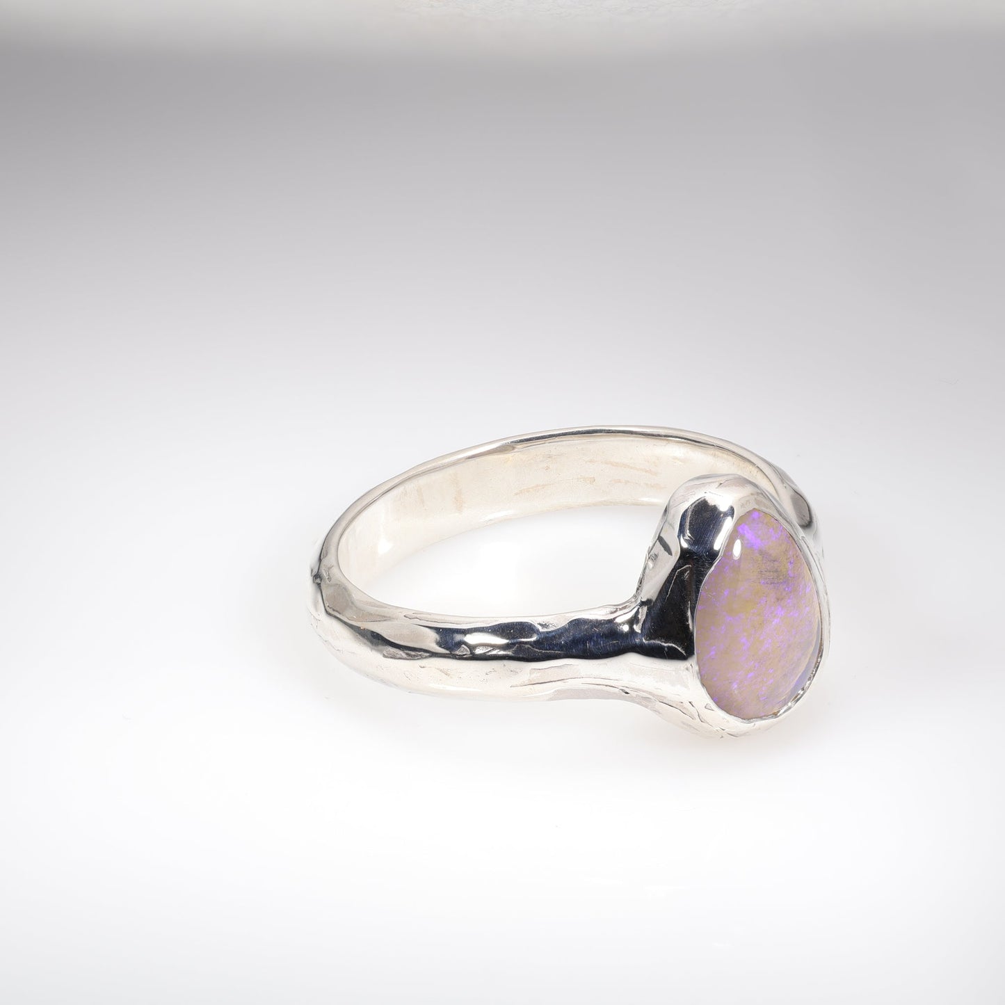 Lightning Ridge Ring 1.98 cts 26473