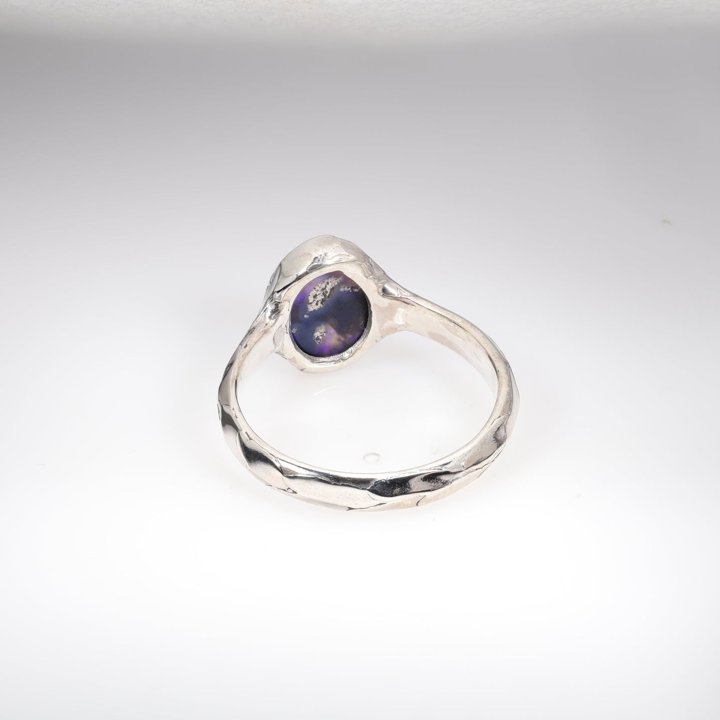 Lightning Ridge Ring 0.94 cts 26475