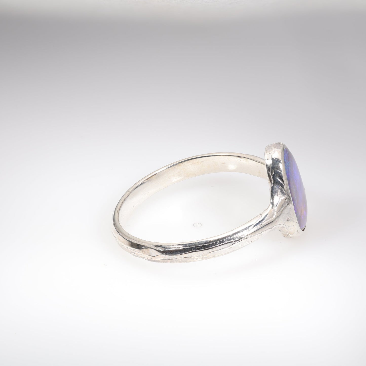 Lightning Ridge Ring 0.95 cts 26477