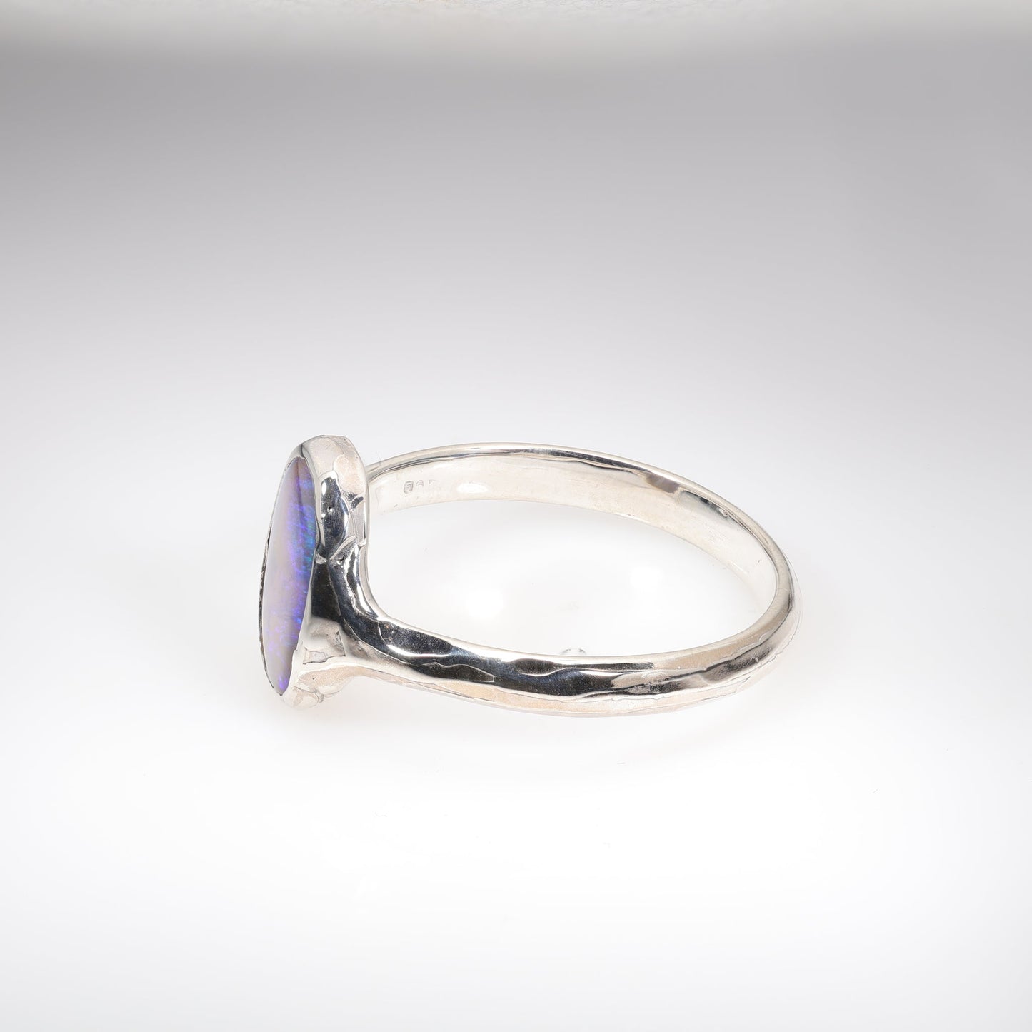 Lightning Ridge Ring 0.95 cts 26477