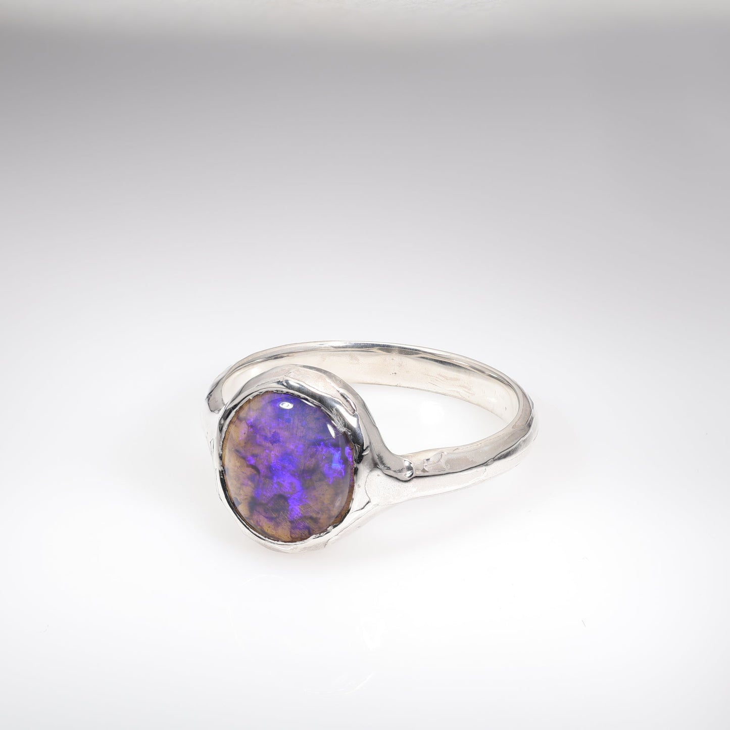 Lightning Ridge Ring 1.95 cts 26478