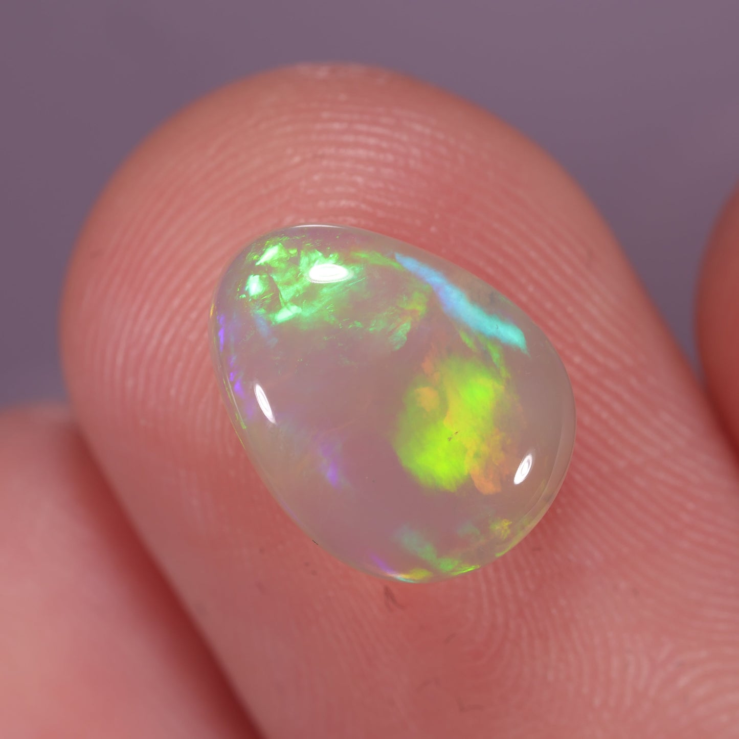 Lightning Ridge Opal 2.23 cts 29054