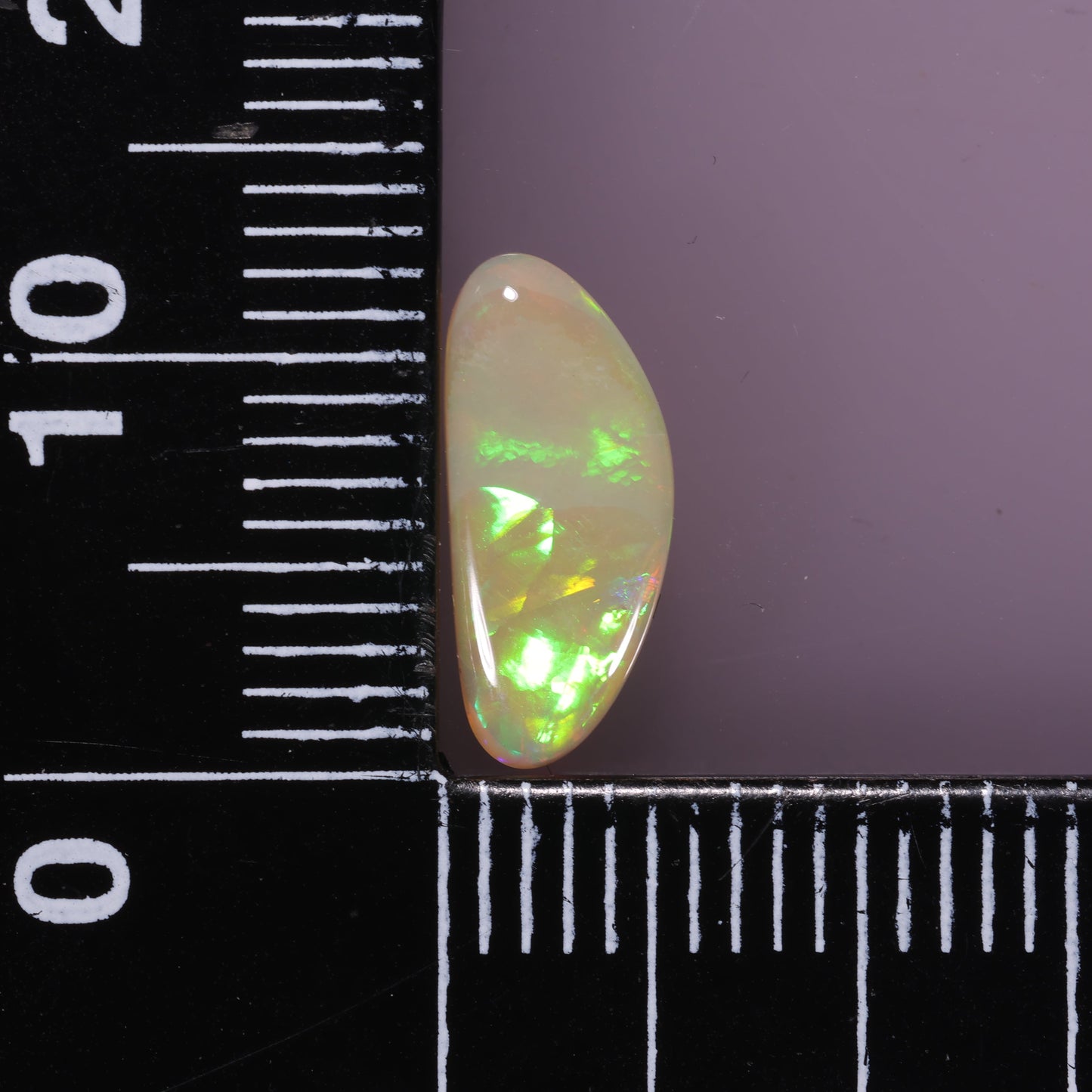 Lightning Ridge Opal 1.04 cts 29652