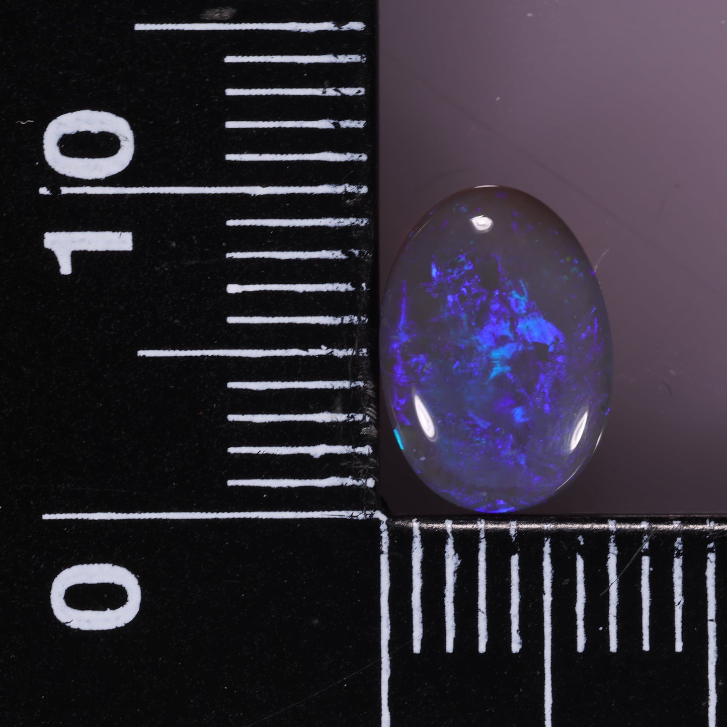 Lightning Ridge Opal 1.8 cts 30012