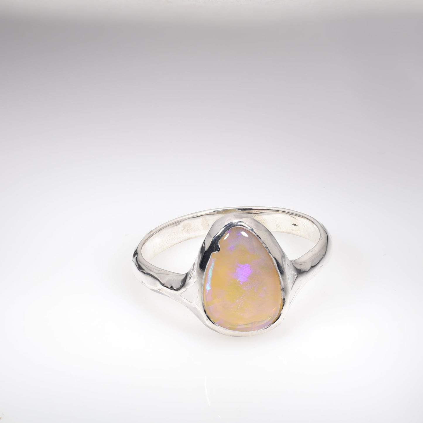 Lightning Ridge Ring 1.76 cts 30354