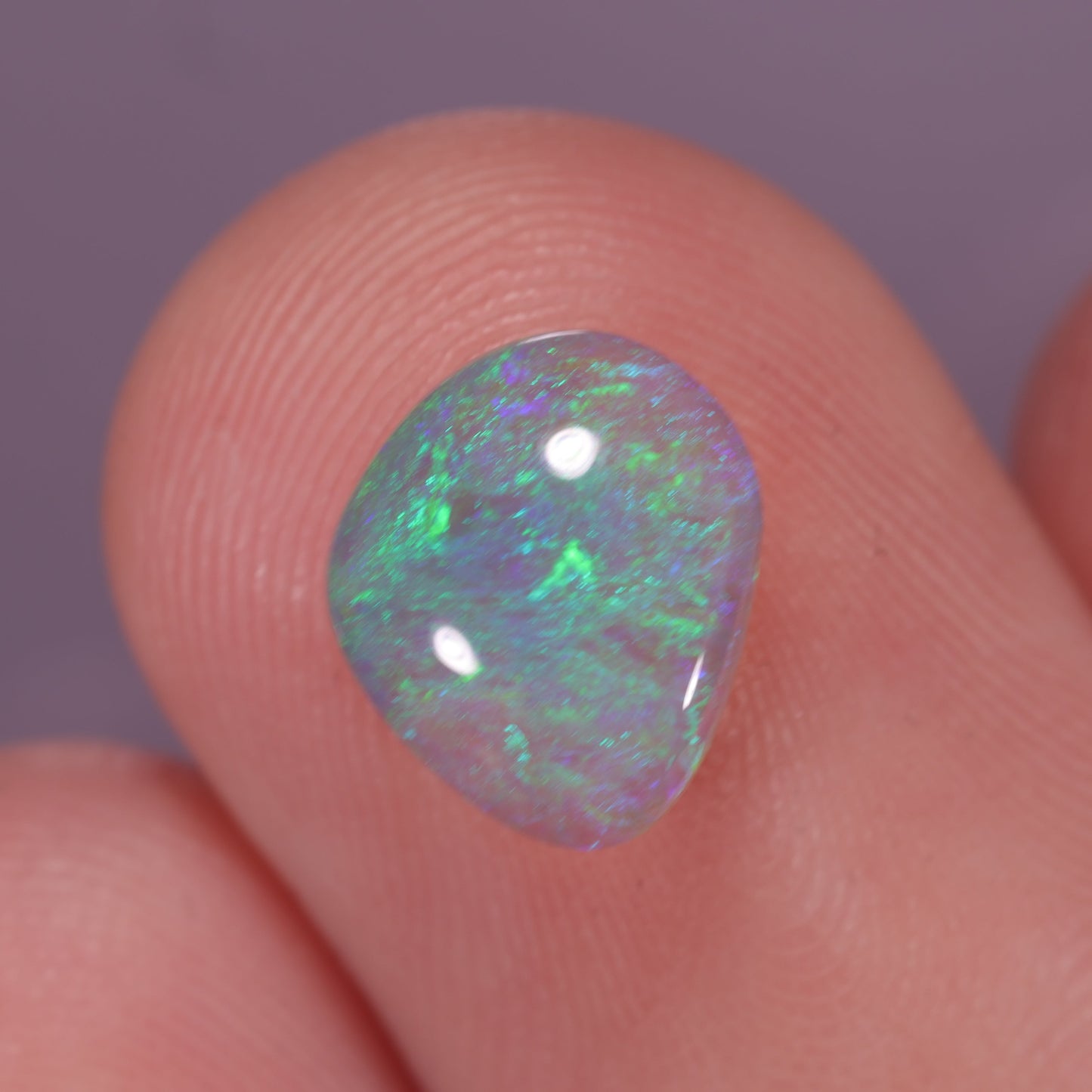 Lightning Ridge Opal 1.06 cts 31110