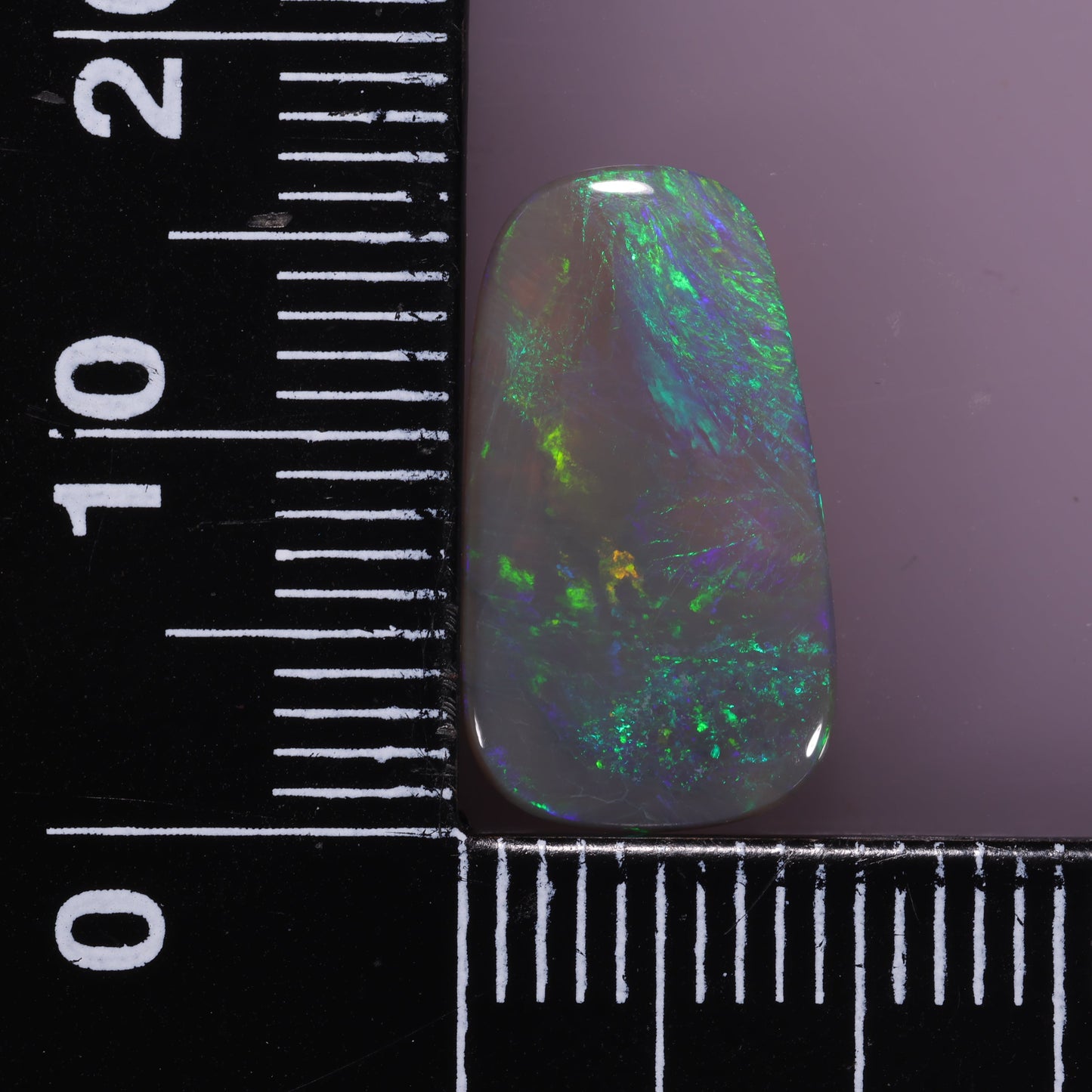 Lightning Ridge Opal 2.42 cts 31183