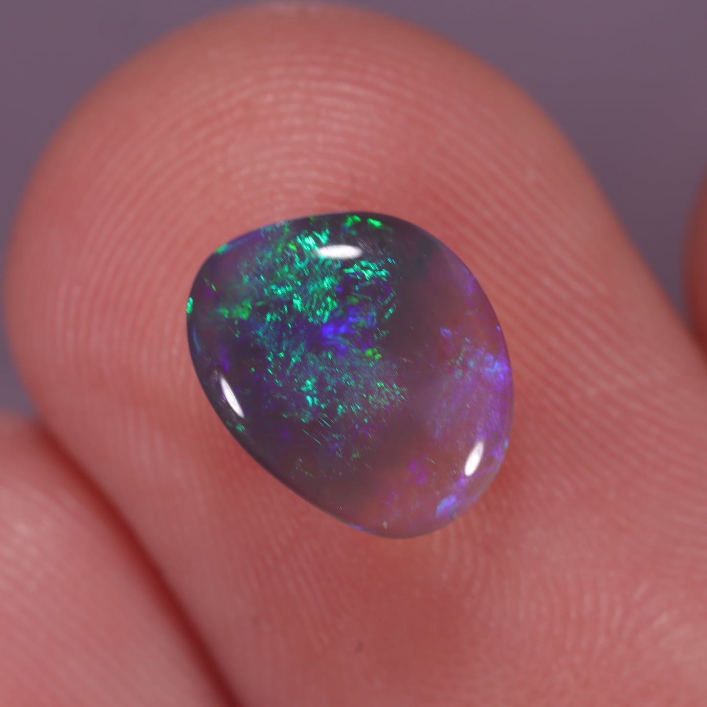 Lightning Ridge Opal 1.05 cts 31775