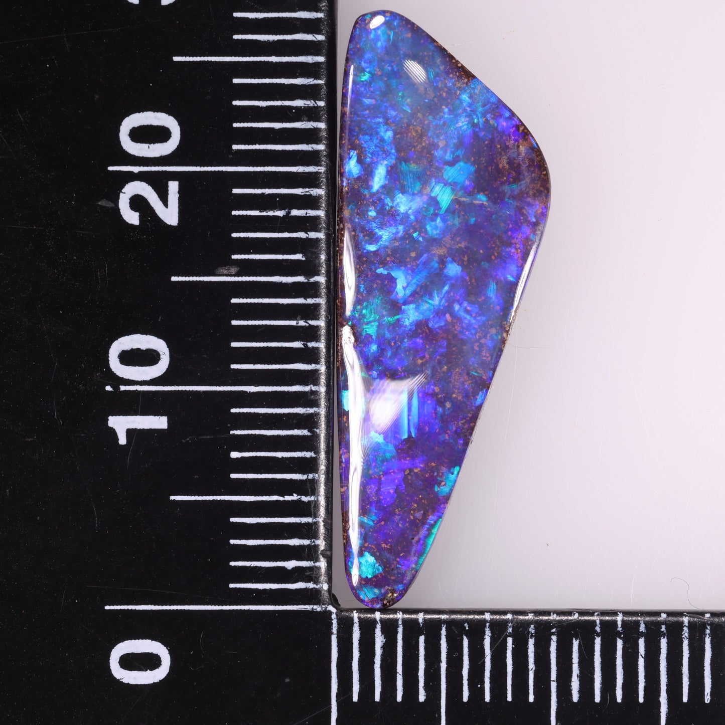 Boulder Opal 5.7cts 32295