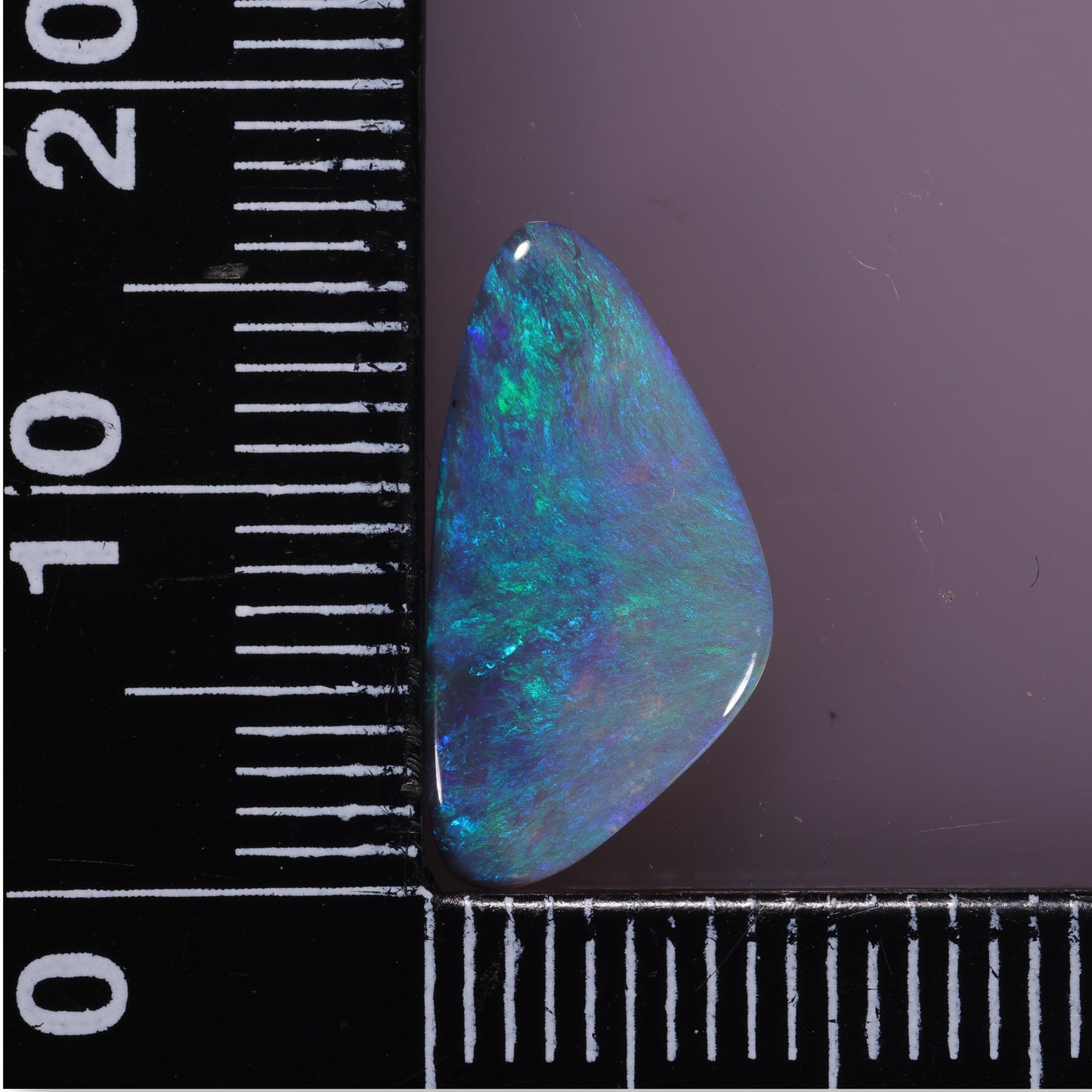 Lightning Ridge Opal 1.7cts 32330