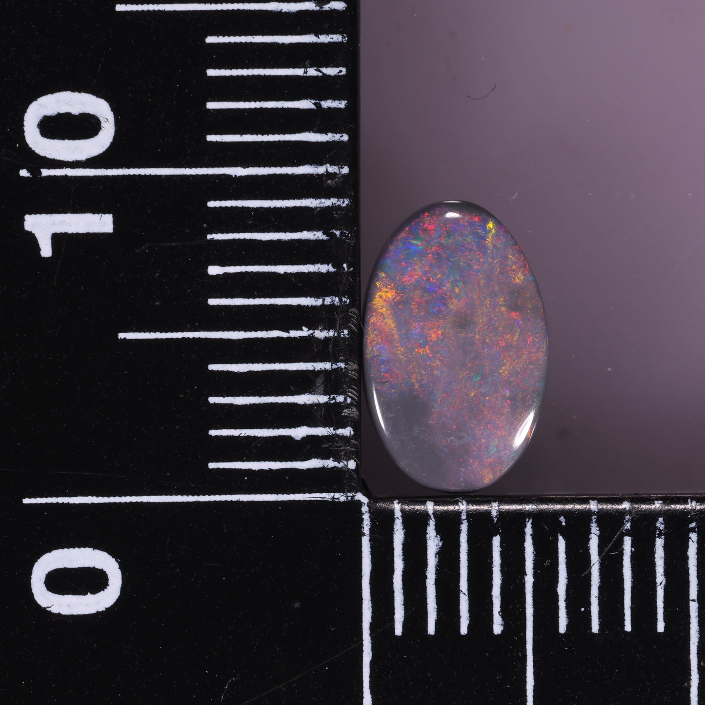 Lightning Ridge Seam 0.93 cts 32484