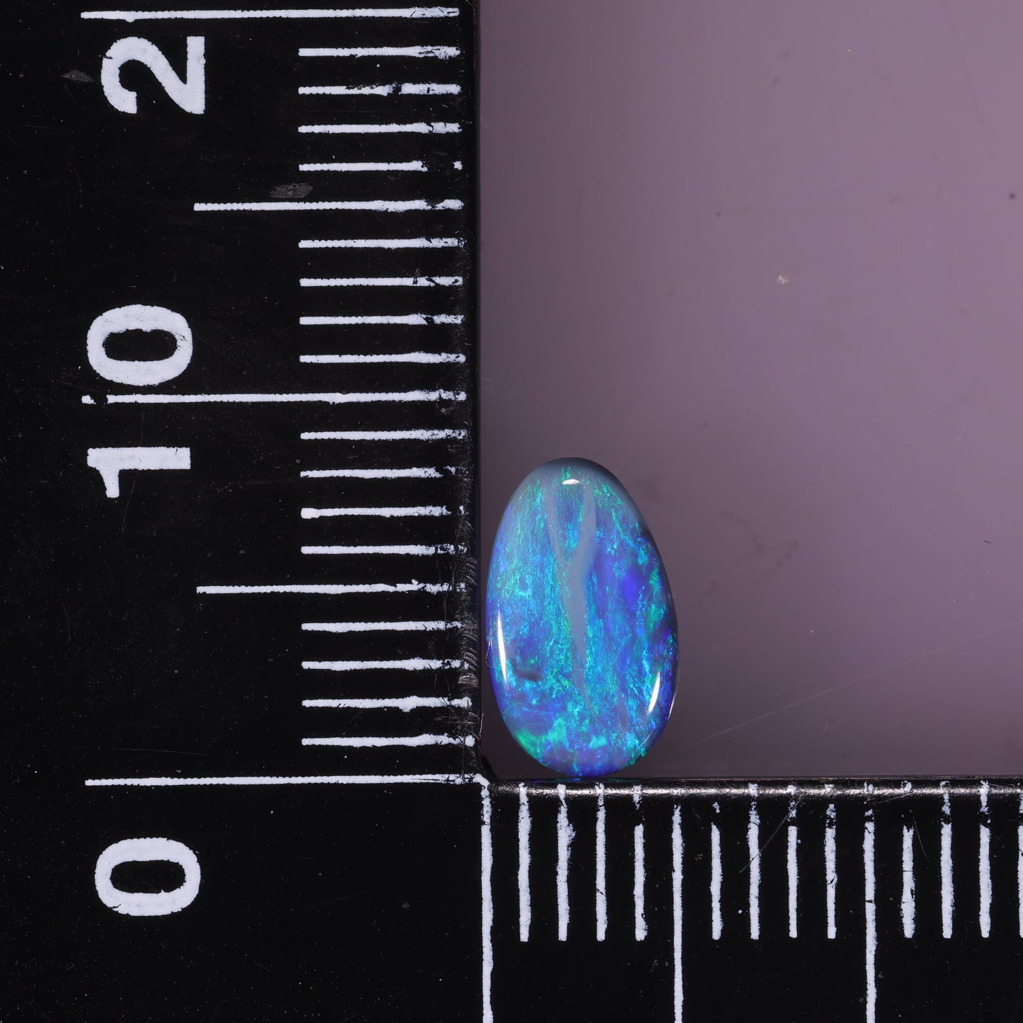 Lightning Ridge Seam 0.74 cts 32652